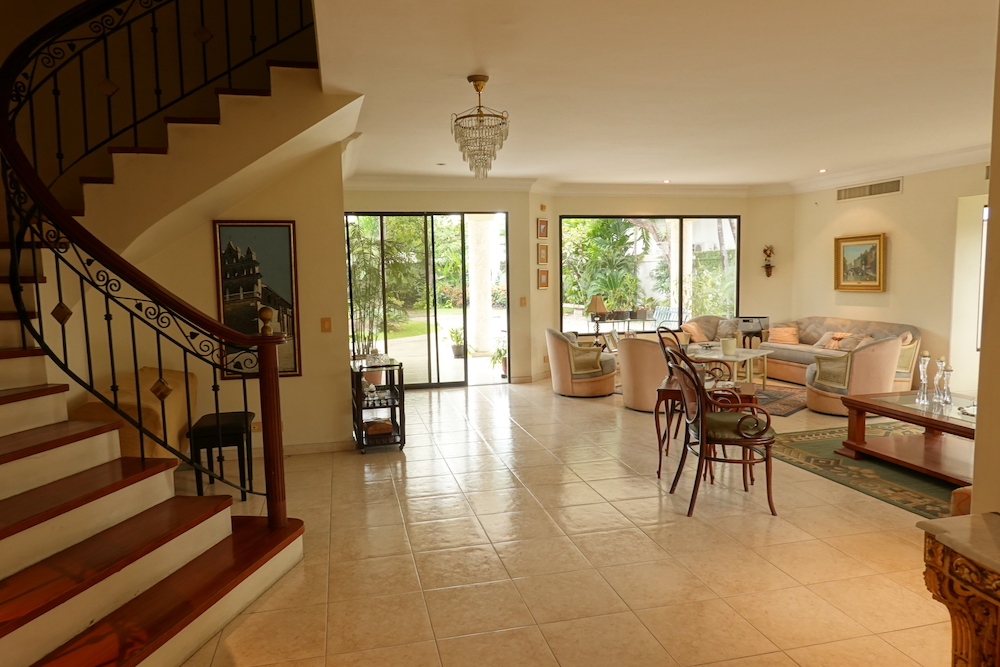 Casa en venta en Samborondón, Guayas