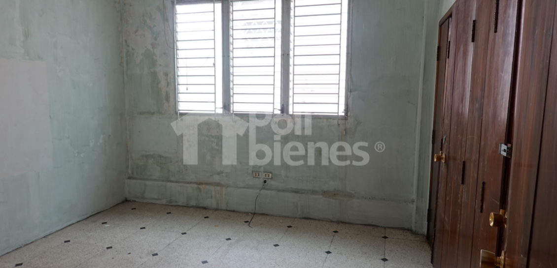 Venta de Casa Moderna en Urdesa Central