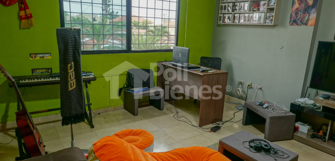 Vendo casa en Tornero del rio 5 habitaciones más suite independiente.