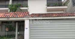 Vendo linda casa en Santa Cecilia – super funcional y excelentes acabados.