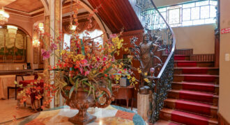 HOTEL BOUTIQUE EN VENTA EN PLENO CORAZÓN DEL BARRIO LAS PEÑAS