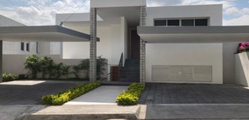 DEPARTAMENTO EN ALQUILER – EXCELENTE UBICACION