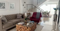 ELEGANTE E IMPECABLE CASA EN VENTA – CIUDAD CELESTE