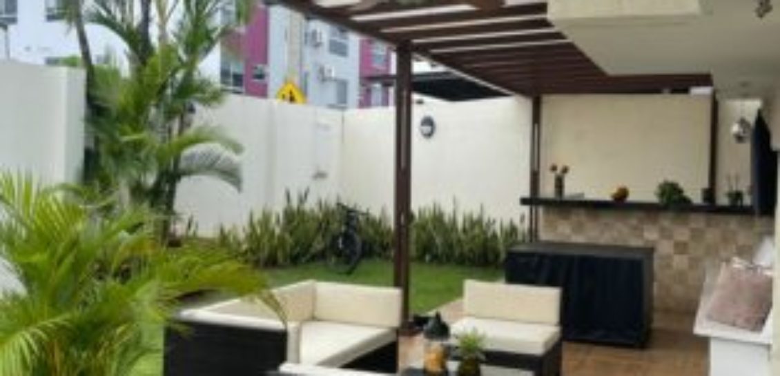 EN VENTA HERMOSA CASA EN PUERTO AZUL