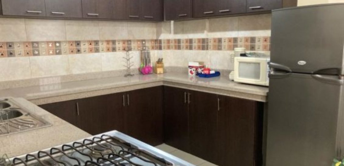 EN VENTA LINDO DEPARTAMENTO PLANTA BAJA EN URDESA