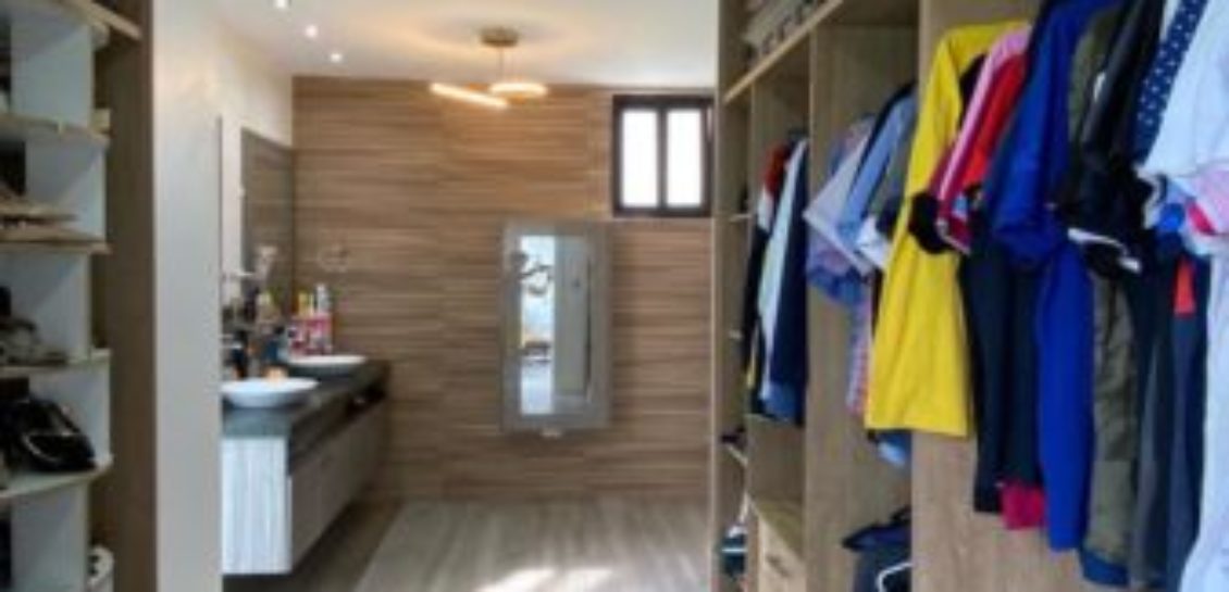 Ciudad Celeste, La Arboletta, Casa de Venta Estilo Moderno.
