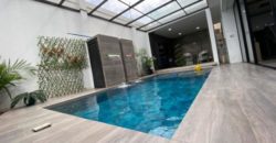 Ciudad Celeste, La Arboletta, Casa de Venta Estilo Moderno.