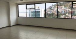 Edificio Emporium Puerto Santa Ana – Oficina de 48 m² en Alquiler