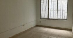 Vendo Cerca del Colegio Alemán Amplio Departamento con Linda Vista