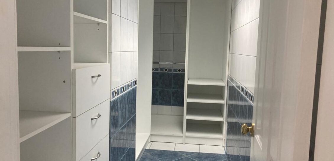 Vendo departamento de oportunidad en Puerto azul  para inversionistas en excelente estado de mucho status, seguridad 24/7, tarjeta para ascensor