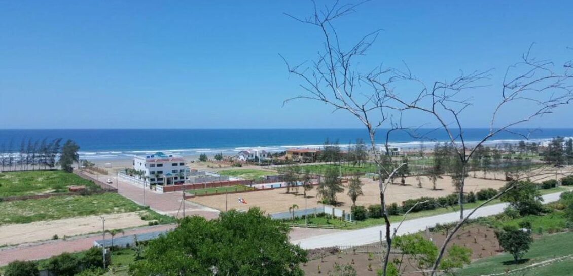 En venta espectaculares Terrenos En Olon Frente a Ventura Resort