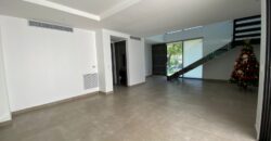 Vendo en Samborondon Km 6 Moderna y Elegante Casa de 3 Dorm.