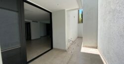 Vendo en Samborondon Km 6 Moderna y Elegante Casa de 3 Dorm.