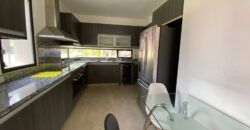 Vendo en Samborondon Km 6 Moderna y Elegante Casa de 3 Dorm.