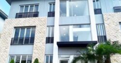 En Venta Departamento de 3 Dorm. de Estreno en Samborondon, Jardines de Parque Magno