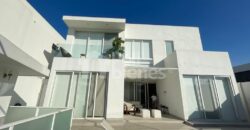 Moderna Casa en Venta en Isla Mocoli