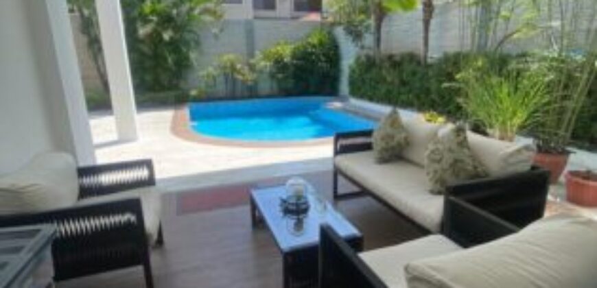 En Venta Preciosa Casa, 3 dorm, Samborondon km 7
