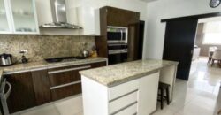 Moderno Departamento en Venta La Puntilla