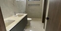 En Venta Hermosa y Moderna Casa de 4 Dorm. en Isla Mocolí