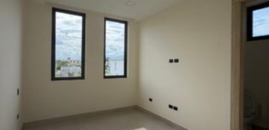 Oportunidad Única en Aires Norte, de Estreno Casa de 4 Dorm.