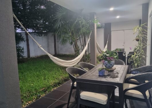 Casa en Venta de 3 Dorm, Ubicada en Primeros Kilóm de Samborondón