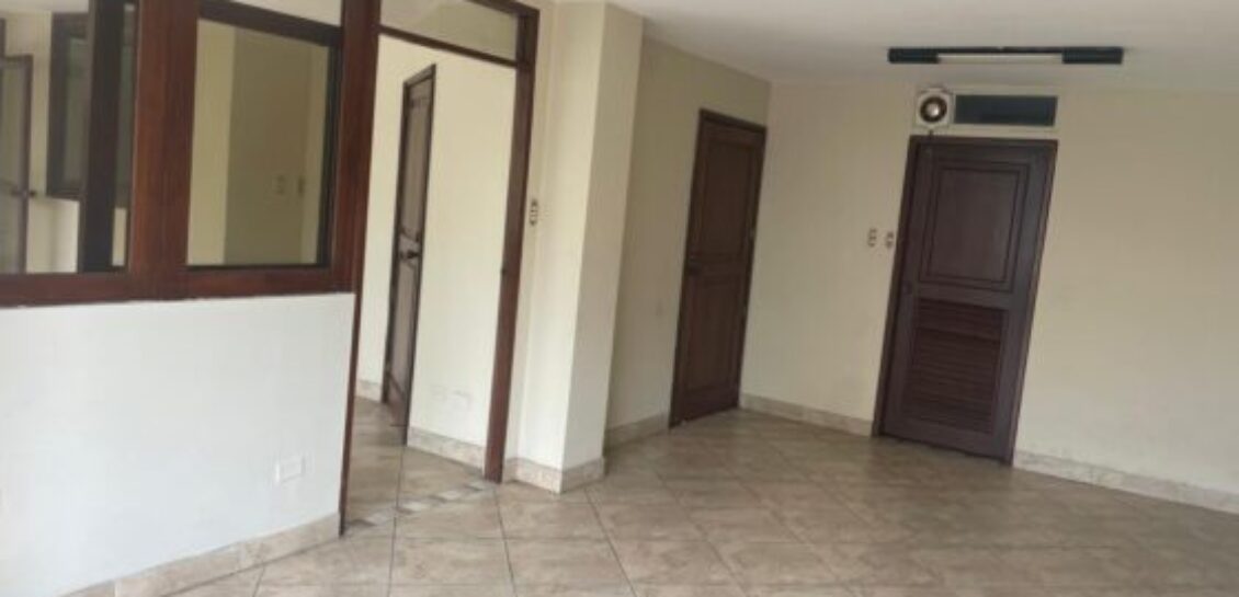 En Venta Oficina en El Centro de Guayaquil, Calle Rocafuerte