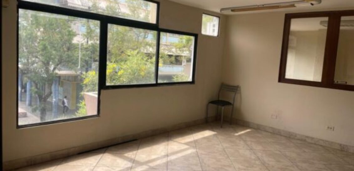 En Venta Oficina en El Centro de Guayaquil, Calle Rocafuerte