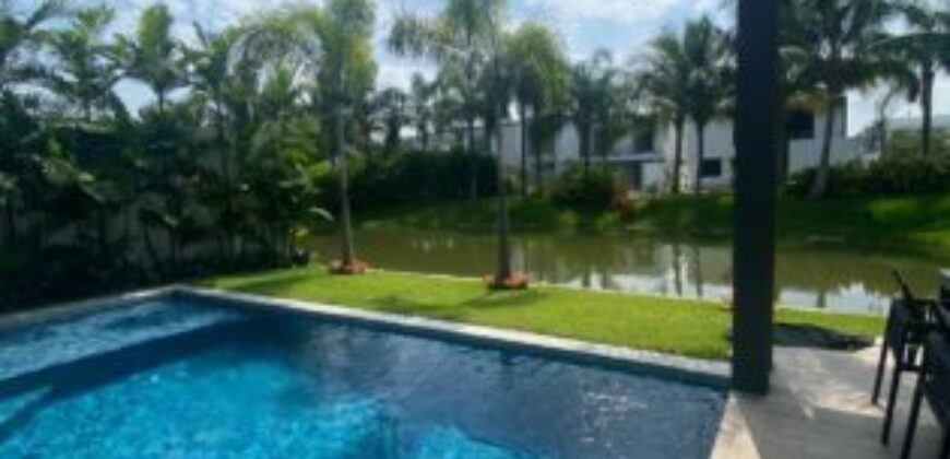 Isla Mocolí  En Alquiler Casa amoblada al lago, 4 dormitorios