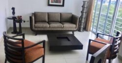 En Venta o Alquiler Departamento Amoblado de 2 dormitorios en Urb. River Towers, Samborondón