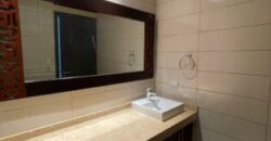 En Venta o Alquiler Departamento Amoblado de 2 dormitorios en Urb. River Towers, Samborondón