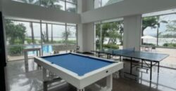 En Venta o Alquiler Departamento Amoblado de 2 dormitorios en Urb. River Towers, Samborondón