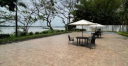En Venta o Alquiler Departamento Amoblado de 2 dormitorios en Urb. River Towers, Samborondón