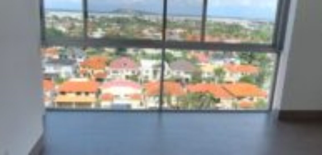 En Venta Departamento de LUJO, 3 dormitorios en Urb. Tennis Club