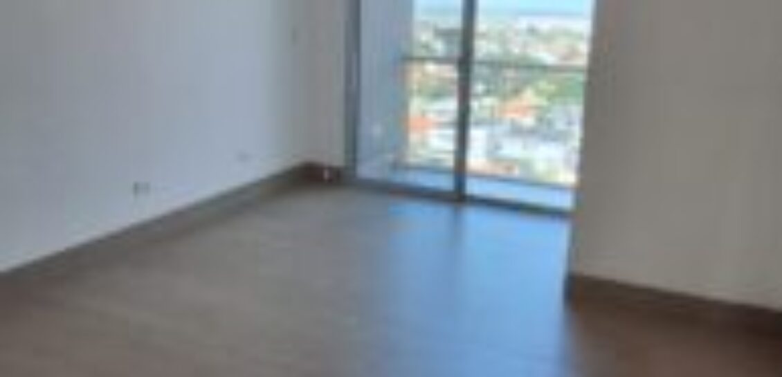 En Venta Departamento de LUJO, 3 dormitorios en Urb. Tennis Club