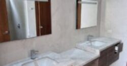 En Venta Departamento de LUJO, 3 dormitorios en Urb. Tennis Club
