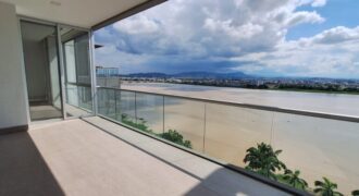 En Venta Departamento de LUJO, 3 dormitorios en Urb. Tennis Club