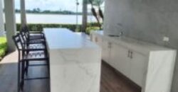 En Venta Departamento de LUJO, 3 dormitorios en Urb. Tennis Club