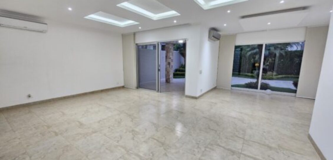 Hermosa casa en venta en Laguna del Sol con Acabados Modernos