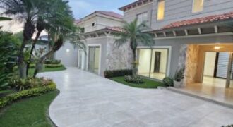 Hermosa casa en venta en Laguna del Sol con Acabados Modernos