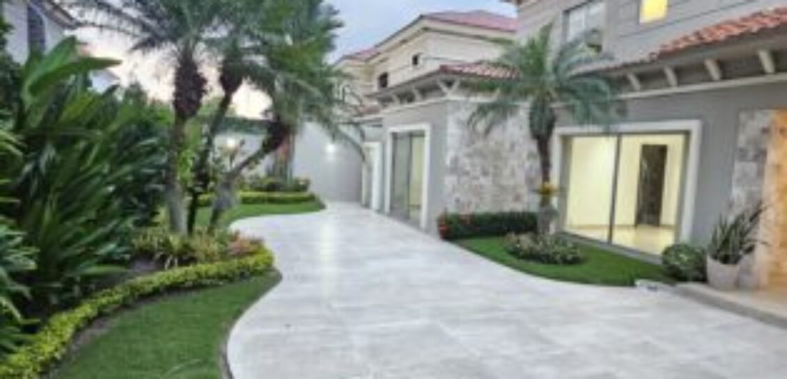Hermosa casa en venta en Laguna del Sol con Acabados Modernos