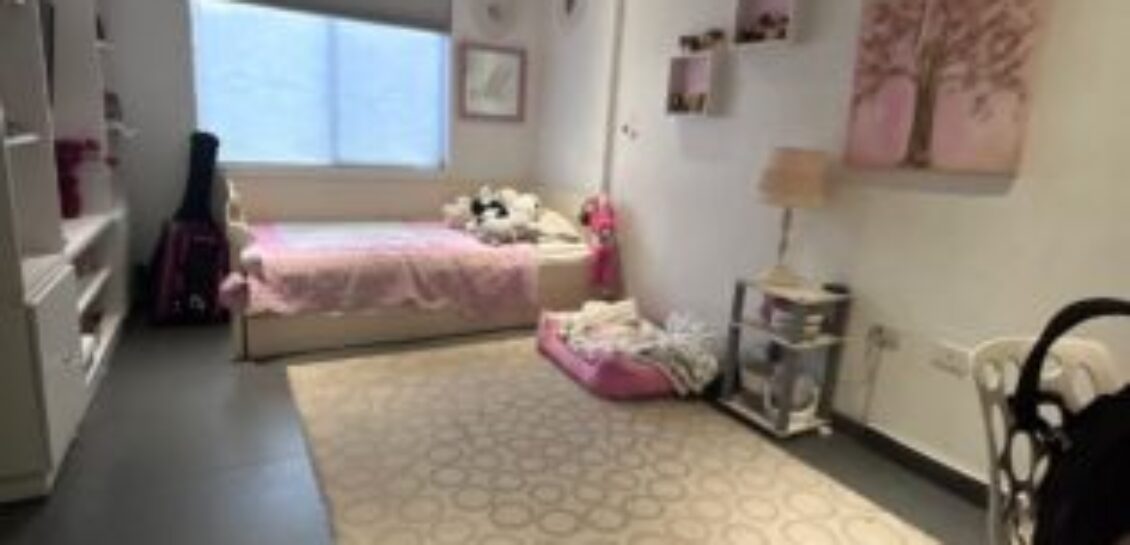 En Venta Casa de 3 dormitorios + Estudio en km. 3.5 Via Samborondon