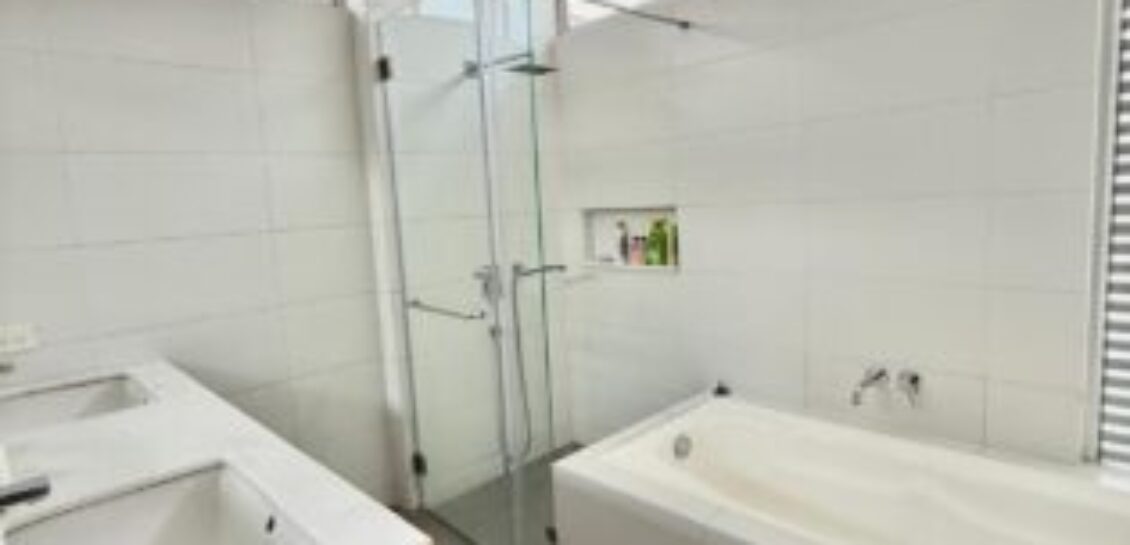 Hermosa y Amplia Casa de 3 dormitorios en Venta en Isla Mocoli  – Arrecife