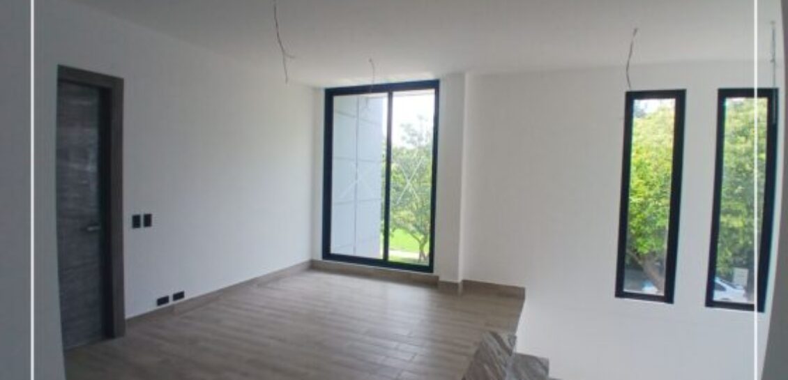 En Venta Casa de Estreno de 4 dormitorios en Blue Bay , Isla Mocoli