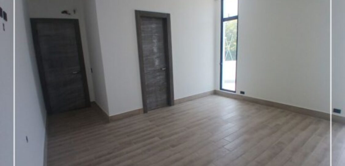 En Venta Casa de Estreno de 4 dormitorios en Blue Bay , Isla Mocoli