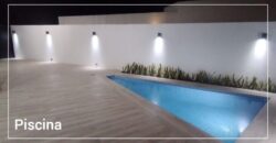 En Venta Casa de Estreno de 4 dormitorios en Blue Bay , Isla Mocoli
