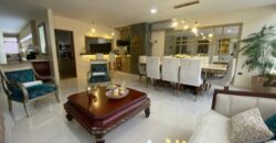 En Venta o Alquiler Amplio Departamento de 2 Dorm Más Estudio en Los Olivos