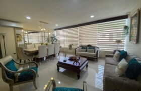 En Venta o Alquiler Amplio Departamento de 2 Dorm Más Estudio en Los Olivos