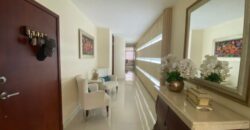 En Venta o Alquiler Amplio Departamento de 2 Dorm Más Estudio en Los Olivos