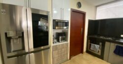 En Venta o Alquiler Amplio Departamento de 2 Dorm Más Estudio en Los Olivos