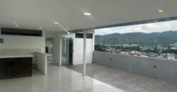 En Alquiler  Hermoso Penthouse en Lomas de Urdesa  – 3 Dormitorios